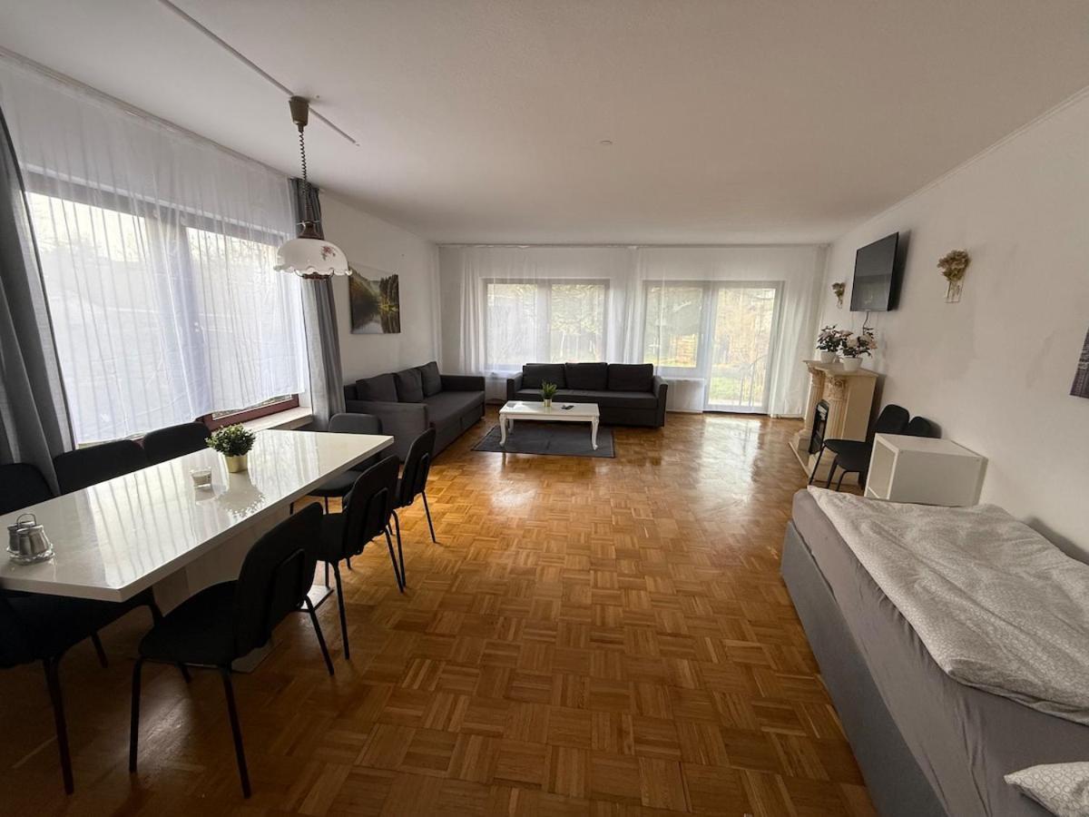 Appartement In Poll P02 Keulen